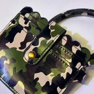 Green And Black Camo Key And Card Holder Accessories