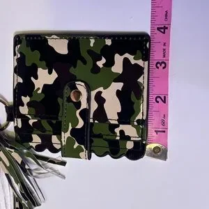 Green And Black Camo Key And Card Holder Accessories