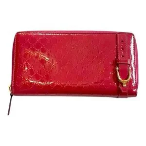 Gucci Pink Patent Leather Zippy Wallet