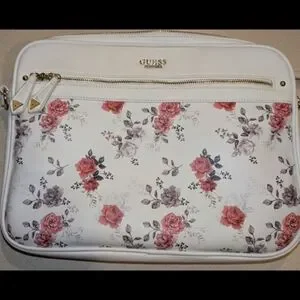 GUESS Floral Print Laptop EUC