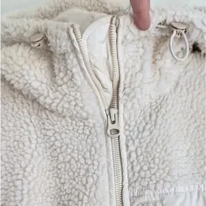 H&M HM Beige Overzised Full Zip Long Sleeve Teddy Coat Jacket Size M