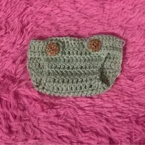 HANDCRAFTED & HAND CROCHETED GREEN DIAPER COVER WITH FLORAL WOODEN BUTTONS PR-NB