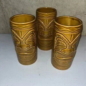 Hawaiian luau vases tiki