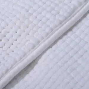 HOMESMART Off White Chenille Bathmat (100% Microfiber)