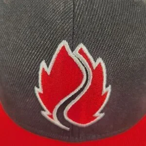 Hop Valley Brewing Co. Hat Cap Snapback Black Red Logo Craft Beer IPA Oregon Men