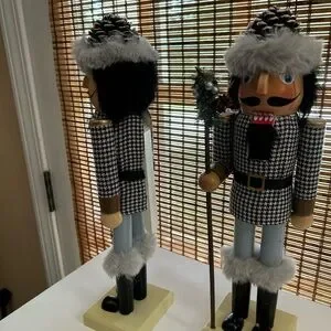 Houndstooth Nutcracker Figures With Fur Trim