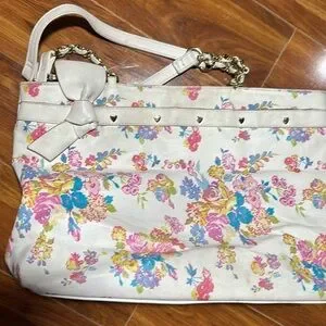 Huge Betsey Johnson Tote Handbag Bakery Floral Big Bow Chain Strap Like New