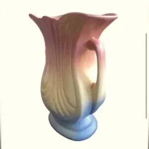 Hull Aura Tulip Shaped Vase. Vintage. Collectible. Made In USA. Ombre