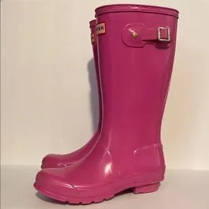 Hunter Pink Winter Rain Boots With Glossy Finish