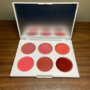 Iconic London Multi-Use Lip And Cheek Cream Palette