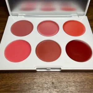 Iconic London Multi-Use Lip And Cheek Cream Palette