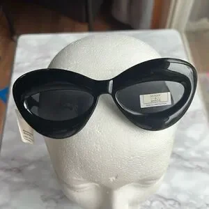Inflated Cat Eye Black Sunglasses