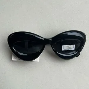 Inflated Cat Eye Black Sunglasses