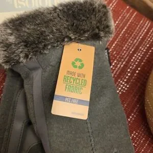 Isotoner Gray Fleece Gloves With Faux Fur Trim