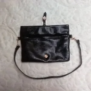 Jazzd Convertible Foldover Purse Clutch Wristlet Black Textured Vegan Leather