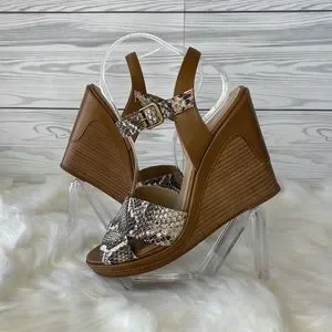 Johnston & Murphy Snake Embossed Wedge Sandals