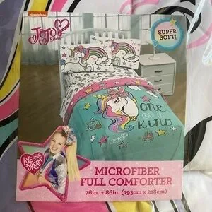 JoJo Siwa Reversible Comforter & Sheet Set