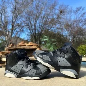 Jordan 6 Retro Black Cool Grey - Toddler Size 13C (384666-010)