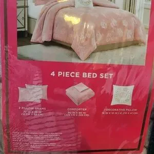 Juicy Coulture Crown 4 Piece Queen Bed SetSoft&Cozy New