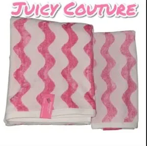 Juicy Couture Pink and Light Pink Wave Pattern Towel Set