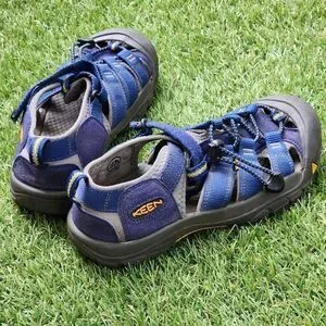 Keen Newport H2 - Kids Sandals - SIZE 5