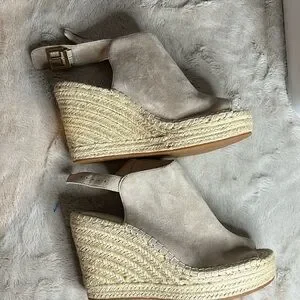Kenneth Cole 9.5 Olivia Wedges