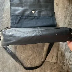 Kenneth Cole Leather Laptop/Briefcase