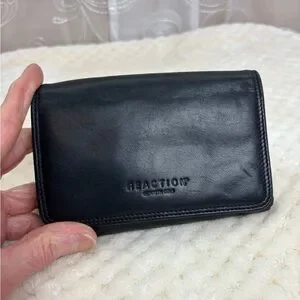 Kenneth Cole Reaction Black Leather Wallet