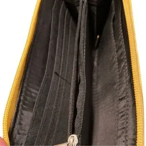 Kenneth Cole Reaction Mustard Textured Wallet