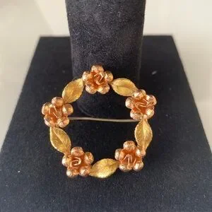 Krementz Gold Plated Round Leaf Rose Pin Brooch Signed