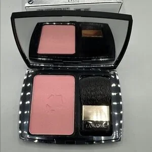 Lancome Blush Subtil Powder Blush APLUM