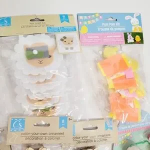 Last Chance Lot (10) Easter Craft Kits With Wooden Shapes Ceramic Pom Poms Felt
