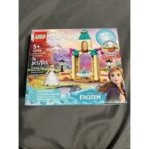 LEGO Disney's Frozen Anna's Castle Courtyard 43198 New