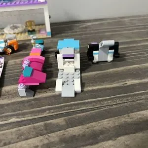 Lego Friends 41351 Creative Tuning Shop 95% Complete No Box