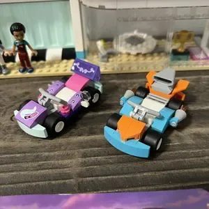 Lego Friends 41351 Creative Tuning Shop 95% Complete No Box