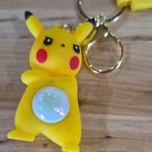 Light Up PIKACHU Keychain