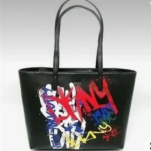 Like new DKNY Bryant Park Large Tote Graffiti Urban Chic Handbag