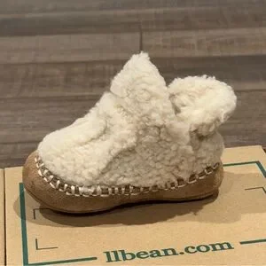 LL Bean Toddler Sherpa Fleece Suede Cozy Slipper Booties Beige Size 3/4 EUC