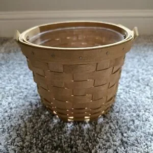 Longaberger 2004 Woven Small Fruit Basket w/Handle