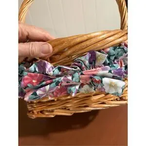 Longaberger Ruffle Basket Large