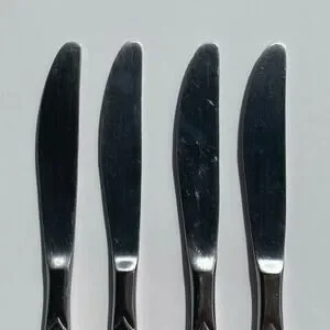 Lot Of 4 Oneida Northland SAN FRANCISCO Stainless Korea Dinner Knives 8.5" K1MS
