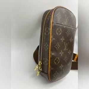 Louis Vuitton Gange Monogram Body Bag/Bum Bag And Belt Bag