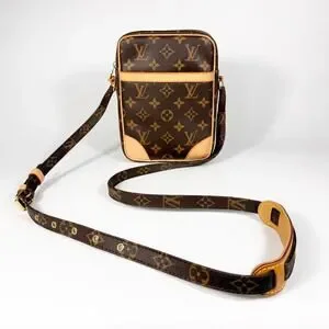 Louis Vuitton Monogram Danube 21