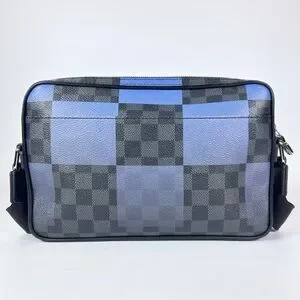 Louis Vuitton Ombré Giant Damier Alpha Messenger Bag