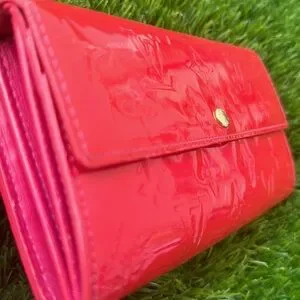 Louis Vuitton Vintage Patent Leather Red Zippy Wallet