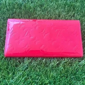 Louis Vuitton Vintage Patent Leather Red Zippy Wallet