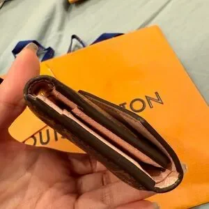 Louis Vuitton Zoe Wallet