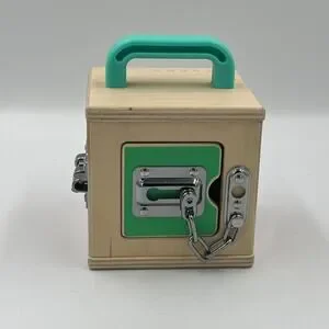 Lovevery Lock / Latch Wooden Box Development The Realist Play Kit 19-21 Months