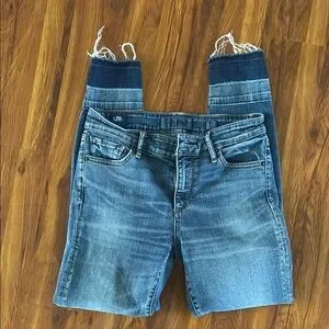 Lucky Brand Blue Jeans