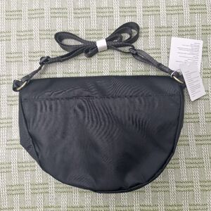 Lululemon All Night Festival Bag 5L - Black W/ Gold Hardware Crossbody Sling